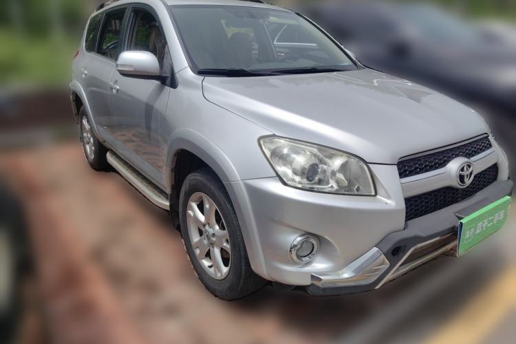 Used Toyota RAV4 2011 2.0L Automatic 4x4 Edition Front Right 45 Deg
