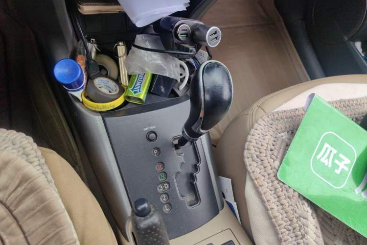 Used Toyota RAV4 2011 2.0L Automatic 4x4 Edition Gear Lever