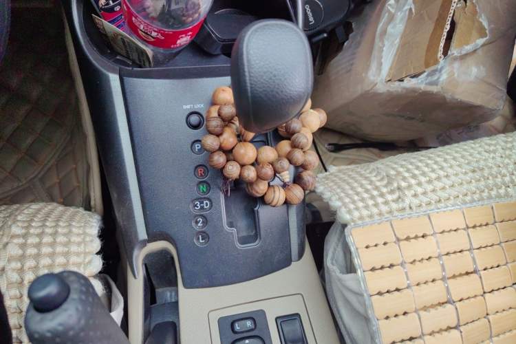 Used Toyota RAV4 2011 2.0L Automatic Classic Edition Gear Lever