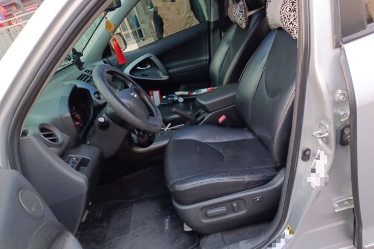 Used Toyota RAV4 2011 2.4L Automatic 4x4 Supreme Edition Left Front Seat