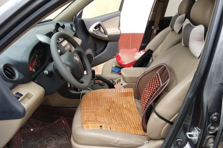 Used Toyota RAV4 2011 2.4L Automatic 4x4 Luxury Edition Left Front Seat