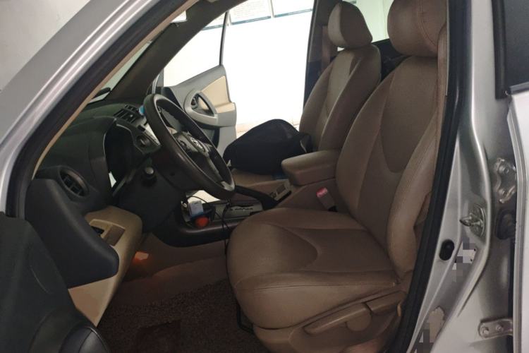 Used Toyota RAV4 2011 2.0L Automatic Classic Edition Left Front Seat