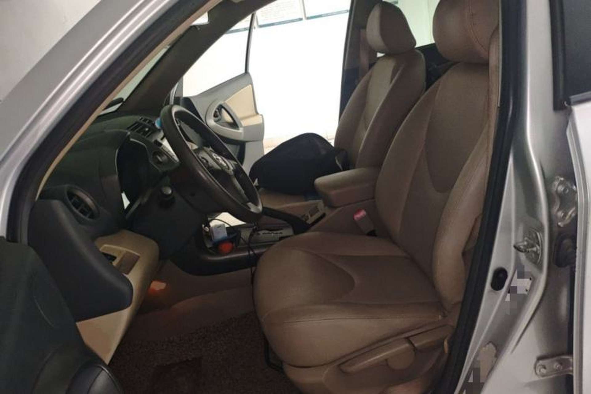 Used Toyota RAV4 2011 2.0L Automatic Classic Edition Left Front Seat