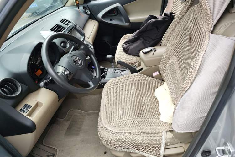 Used Toyota RAV4 2011 2.0L Automatic Classic Edition Left Front Seat