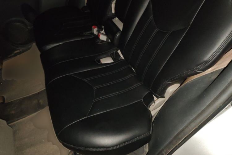 Used Toyota RAV4 2011 2.4L Automatic 4x4 Luxury Edition Left Rear Seat