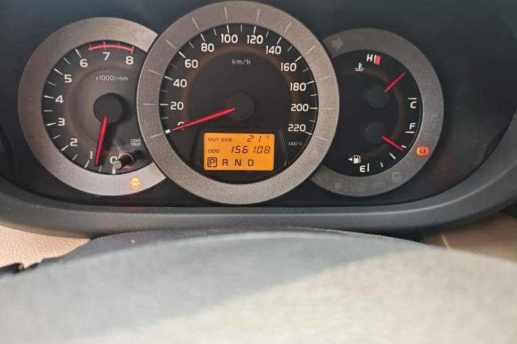 Used Toyota RAV4 2011 2.4L Automatic 4x4 Supreme Edition Odometer Close Up