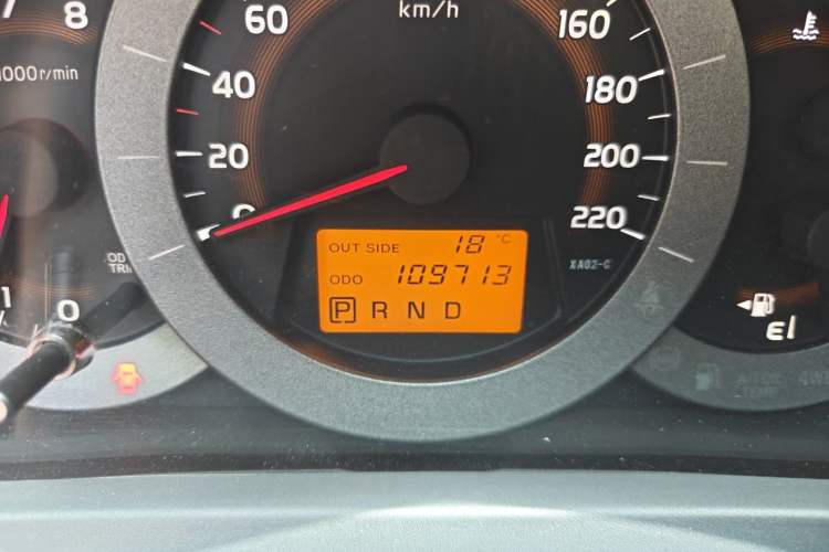 Used Toyota RAV4 2011 2.4L Automatic 4x4 Supreme Edition Odometer Close Up