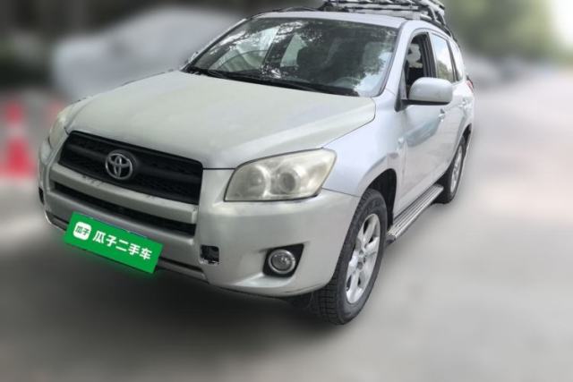 Used Toyota RAV4 2011 2.0L Manual Classic Edition