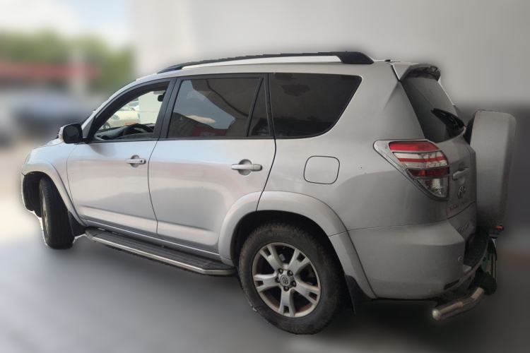 Used Toyota RAV4 2011 2.4L Automatic 4x4 Luxury Edition Rear Left 45 Deg