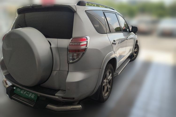 Used Toyota RAV4 2011 2.4L Automatic 4x4 Luxury Edition Rear Right 45 Deg