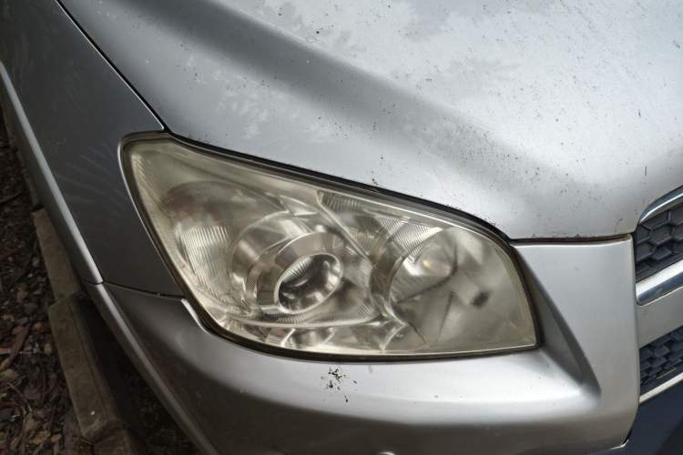 Used Toyota RAV4 2011 2.4L Automatic 4x4 Luxury Edition Right Front Headlight