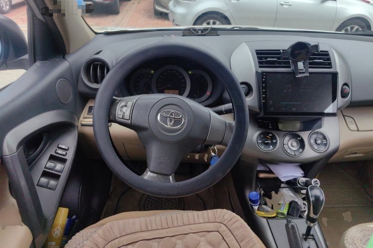 Used Toyota RAV4 2011 2.0L Automatic 4x4 Edition Steering Wheel