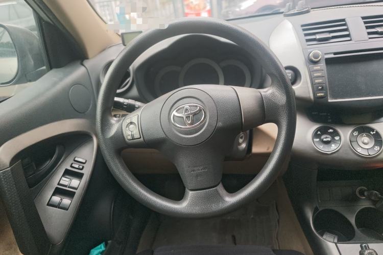 Used Toyota RAV4 2011 2.0L Automatic 4x4 Edition Steering Wheel