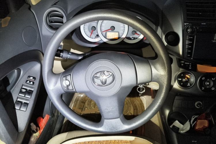 Used Toyota RAV4 2011 2.0L Automatic Classic Edition Steering Wheel