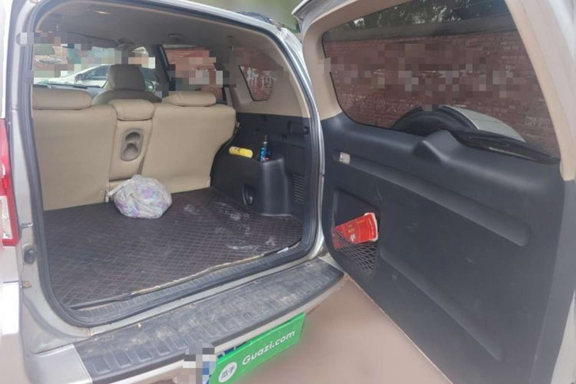 Used Toyota RAV4 2011 2.0L Automatic Classic Edition Trunk