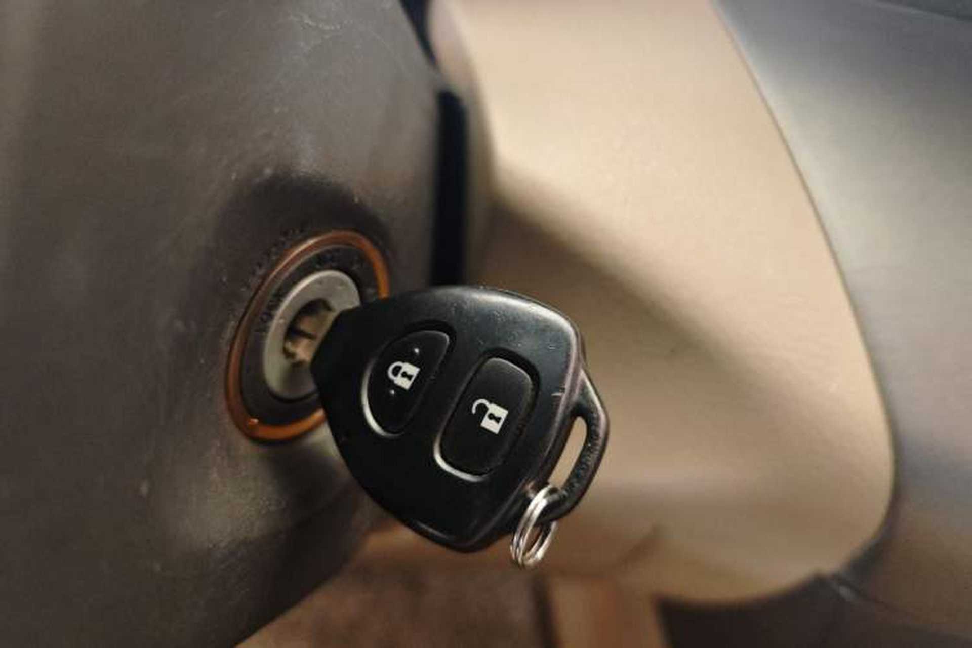 Used Toyota RAV4 2011 2.0L Automatic Classic Edition Vehicle Key