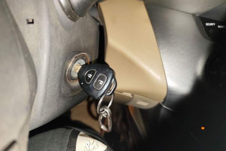 Used Toyota RAV4 2011 2.0L Automatic Luxury Edition Vehicle Key