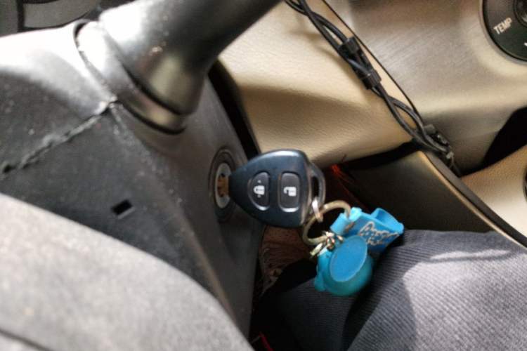 Used Toyota RAV4 2011 2.0L Automatic Classic Edition Vehicle Key