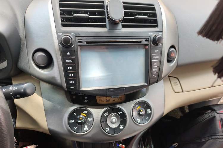 Used Toyota RAV4 2011 2.0L Automatic Classic Edition Audio And AC Panel