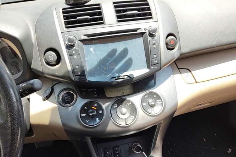 Used Toyota RAV4 2011 2.4L Automatic 4x4 Supreme Navigation Edition Audio And AC Panel
