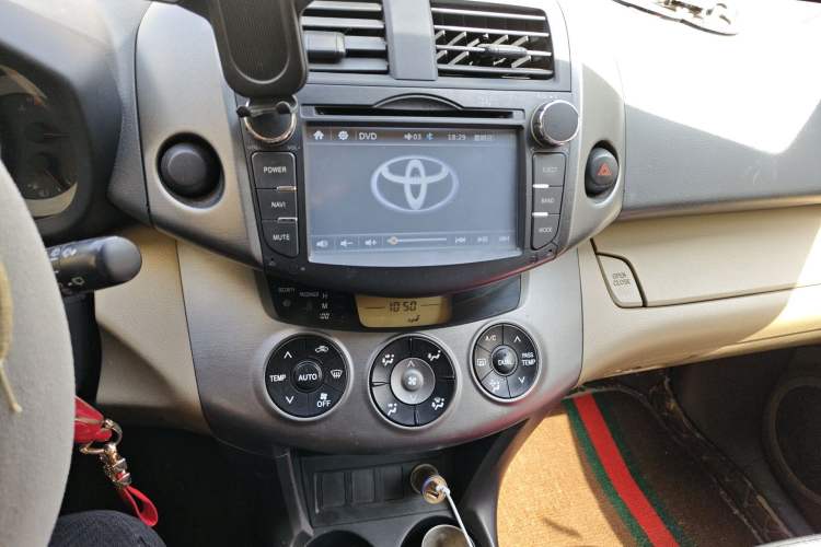 Used Toyota RAV4 2011 2.0L Automatic Classic Edition Audio And AC Panel