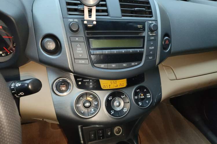 Used Toyota RAV4 2011 2.4L Automatic 4x4 Luxury Edition Audio And AC Panel