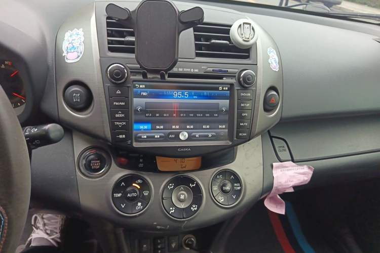 Used Toyota RAV4 2011 2.4L Automatic 4x4 Luxury Edition Audio And AC Panel