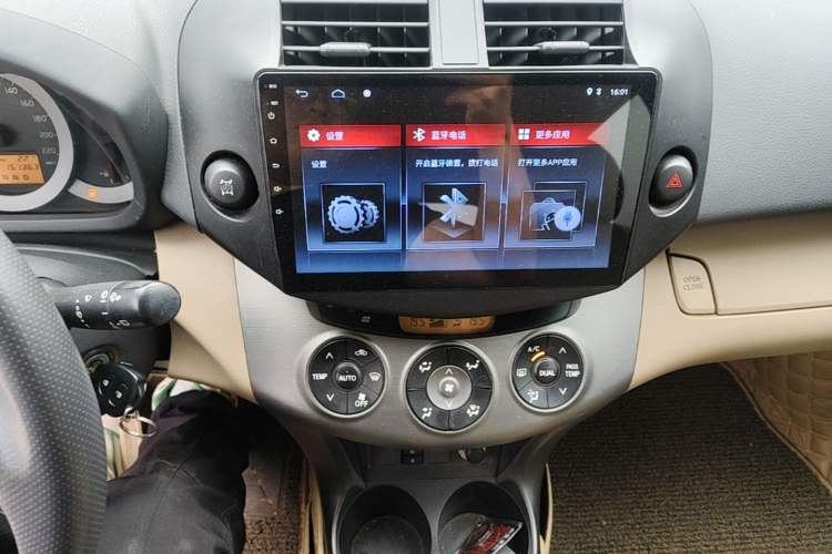 Used Toyota RAV4 2011 2.4L Automatic 4x4 Luxury Edition Audio And AC Panel