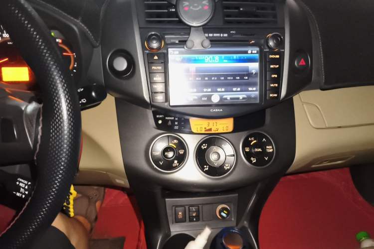 Used Toyota RAV4 2011 2.0L Automatic Luxury Edition Audio And AC Panel