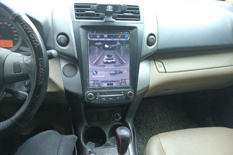 Used Toyota RAV4 2011 2.4L Automatic 4x4 Luxury Edition Audio And AC Panel