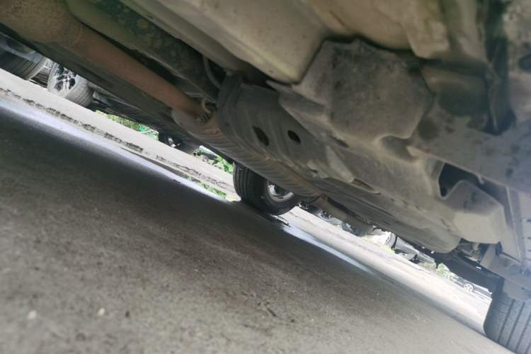 Used Toyota RAV4 2011 2.4L Automatic 4x4 Supreme Navigation Edition Chassis Front Left