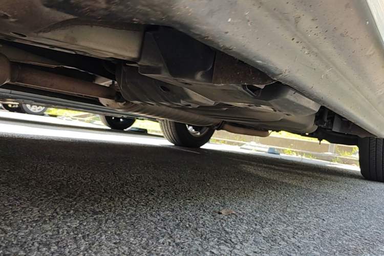 Used Toyota RAV4 2011 2.4L Automatic 4x4 Supreme Navigation Edition Chassis Front Left