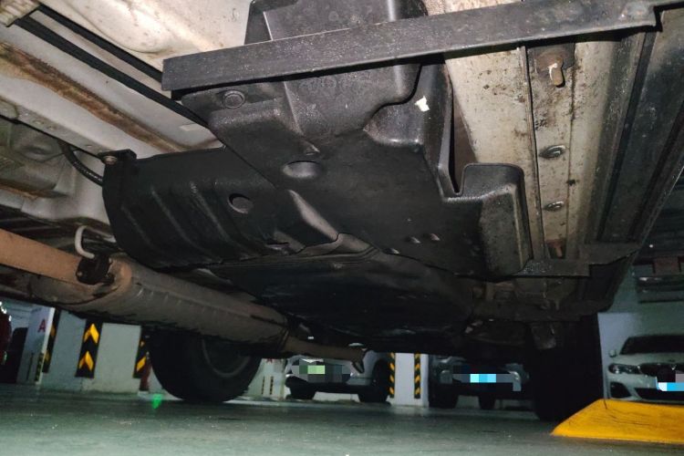 Used Toyota RAV4 2011 2.0L Automatic Classic Edition Chassis Front Left