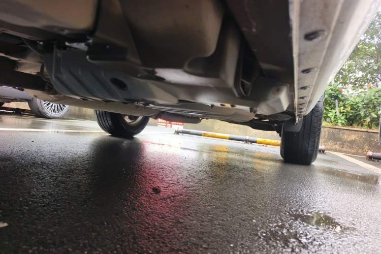 Used Toyota RAV4 2011 2.0L Automatic Classic Edition Chassis Front Left