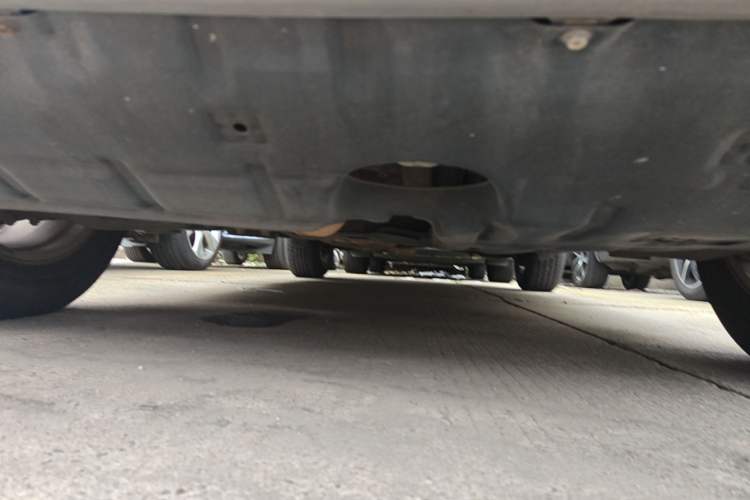 Used Toyota RAV4 2011 2.4L Automatic 4x4 Luxury Edition Chassis Front
