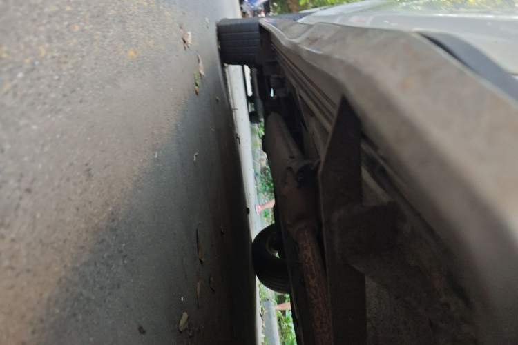 Used Toyota RAV4 2011 2.0L Automatic Classic Edition Chassis Front Right