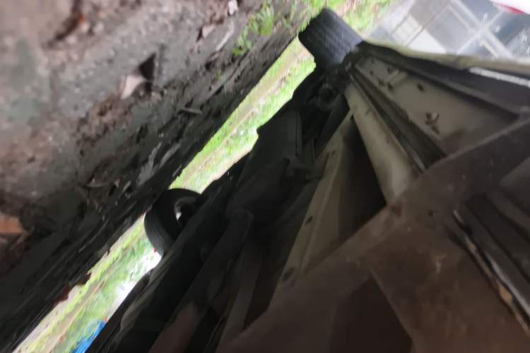 Used Toyota RAV4 2011 2.0L Automatic 4x4 Edition Chassis Front Right