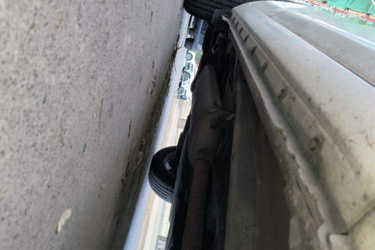 Used Toyota RAV4 2011 2.0L Automatic Classic Edition Chassis Front Right