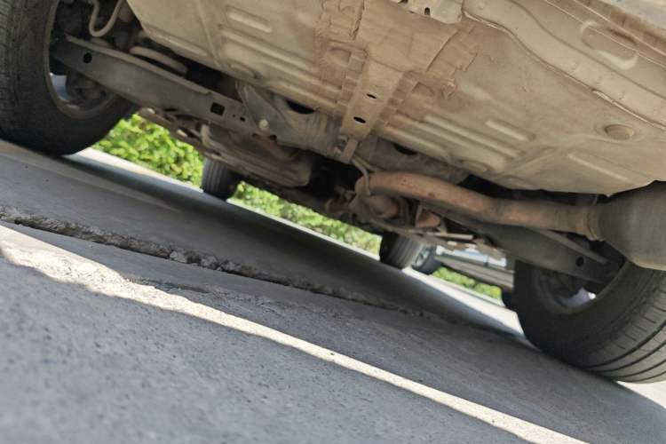 Used Toyota RAV4 2011 2.0L Automatic Luxury Edition Chassis Rear
