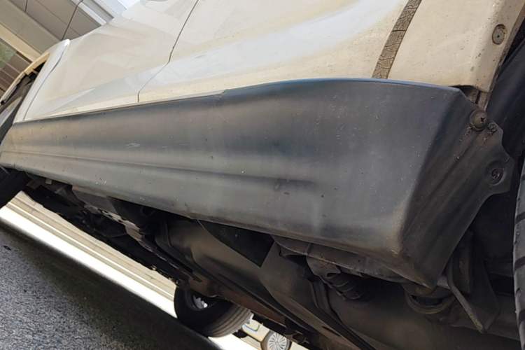 Used Toyota RAV4 2011 2.4L Automatic 4x4 Supreme Navigation Edition Chassis Rear Left