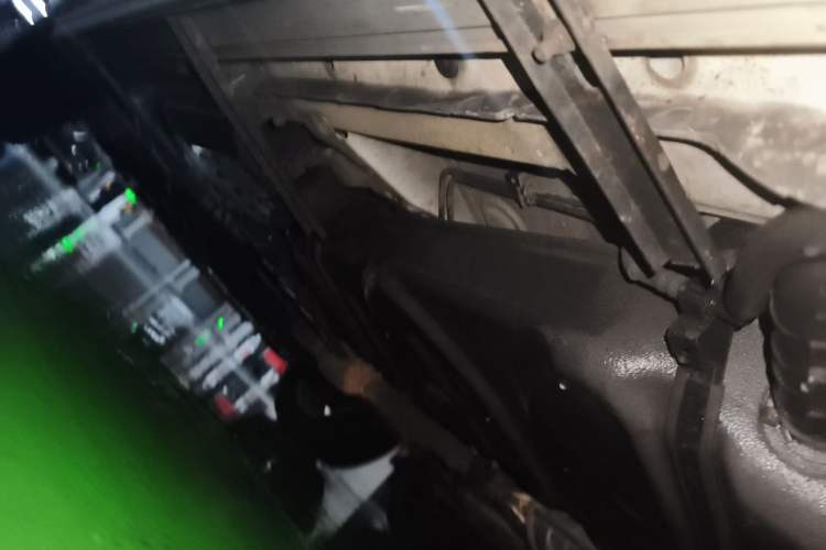 Used Toyota RAV4 2011 2.0L Automatic Luxury Edition Chassis Rear Left