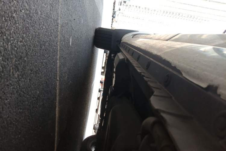Used Toyota RAV4 2011 2.4L Automatic 4x4 Luxury Edition Chassis Rear Left