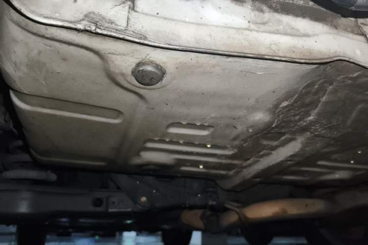 Used Toyota RAV4 2011 2.0L Automatic Luxury Edition Chassis Rear