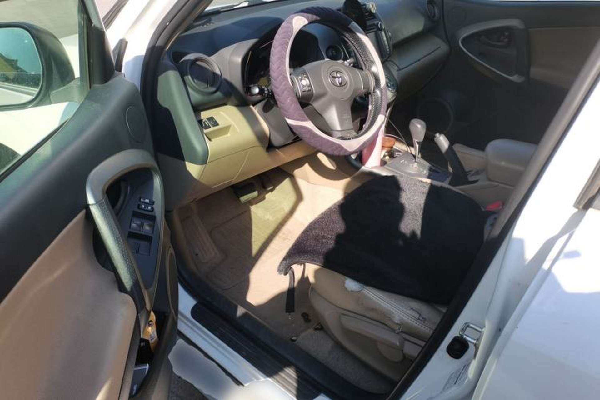 Used Toyota RAV4 2011 2.0L Automatic 4x4 Edition Driver Seat