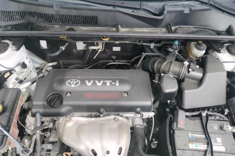 Used Toyota RAV4 2011 2.4L Automatic 4x4 Supreme Navigation Edition Engine Bay