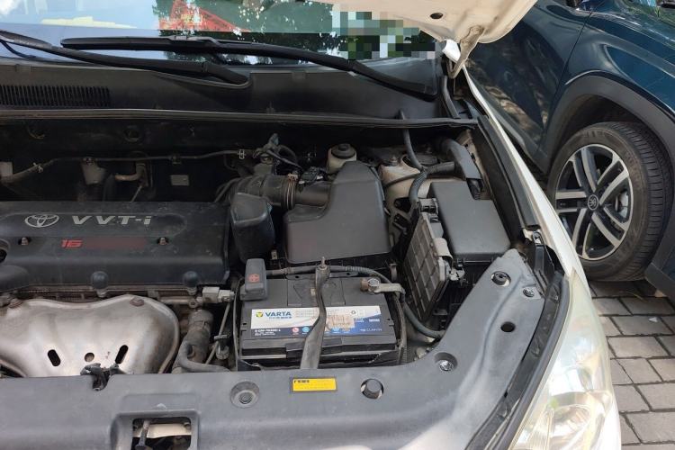 Used Toyota RAV4 2011 2.0L Automatic Classic Edition Engine Bay Left