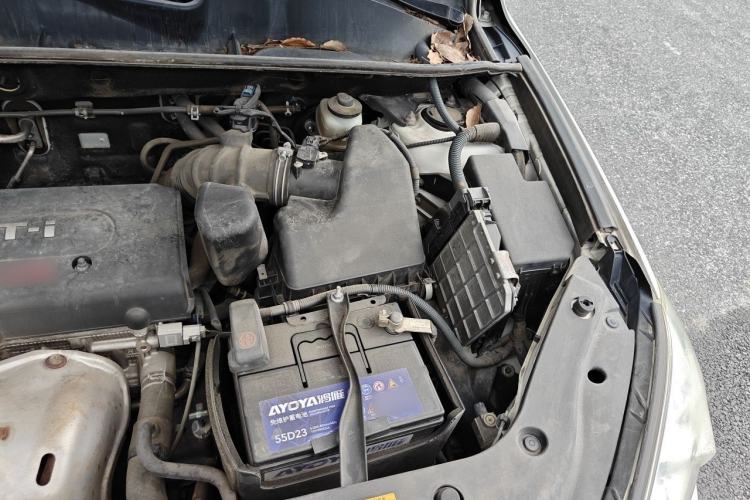 Used Toyota RAV4 2011 2.0L Automatic Classic Edition Engine Bay Left