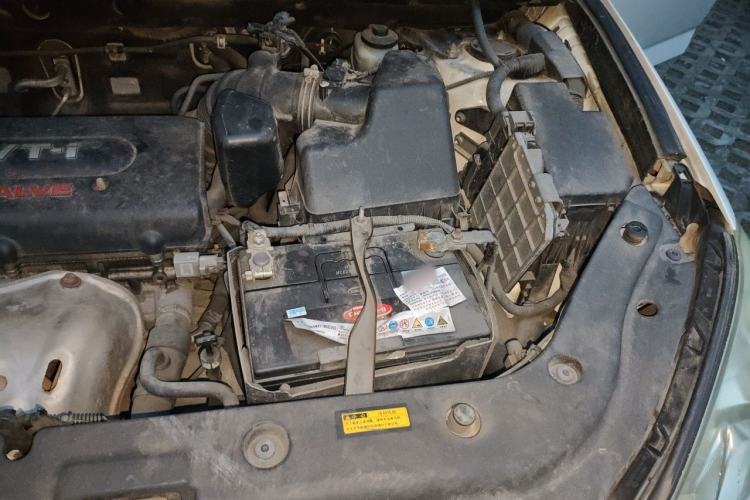 Used Toyota RAV4 2011 2.0L Automatic Luxury Edition Engine Bay Left