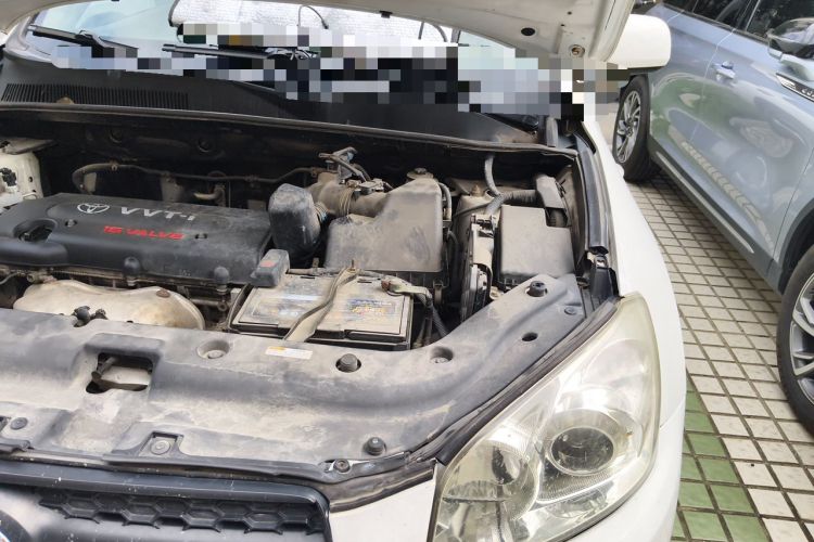 Used Toyota RAV4 2011 2.0L Automatic Classic Edition Engine Bay Left