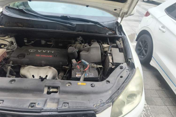 Used Toyota RAV4 2011 2.0L Automatic Classic Edition Engine Bay Left
